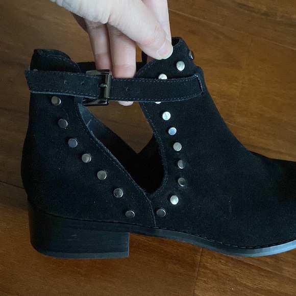Carlos by Carlos Santana black studded ankle booties - Picture 6 of 7